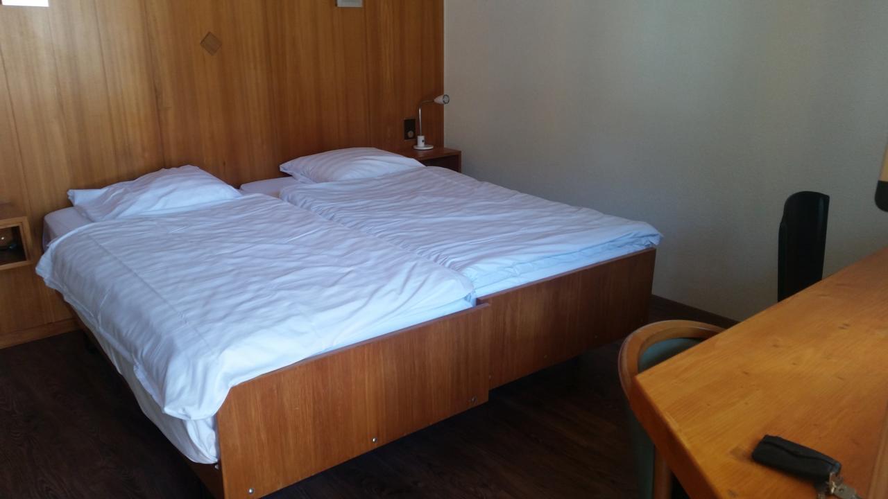 Motel Des Sports Martigny Exterior photo