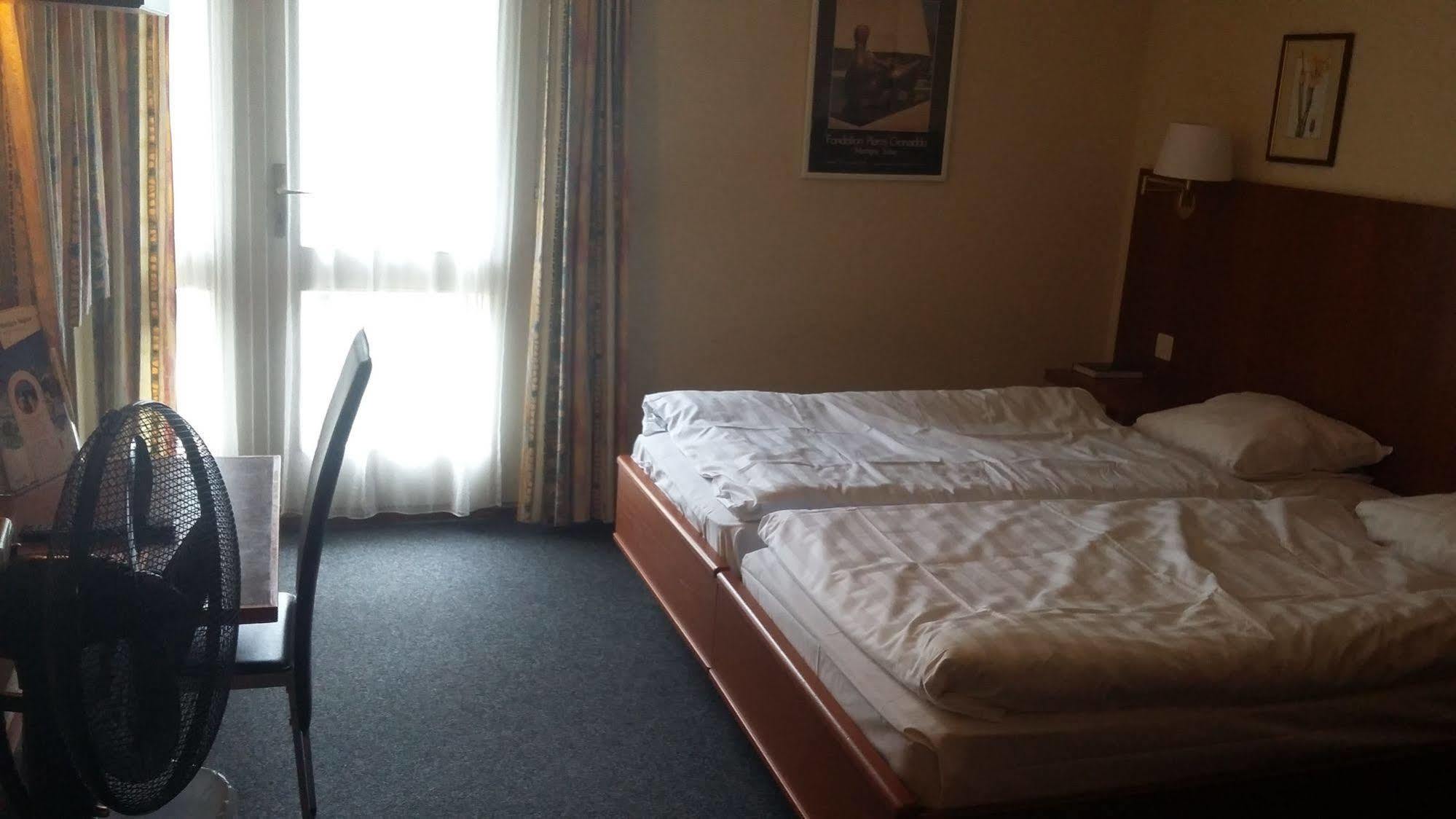 Motel Des Sports Martigny Exterior photo